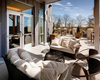 Courtyard by Marriott Atlanta Vinings/Galleria - Atlanta - Balcony