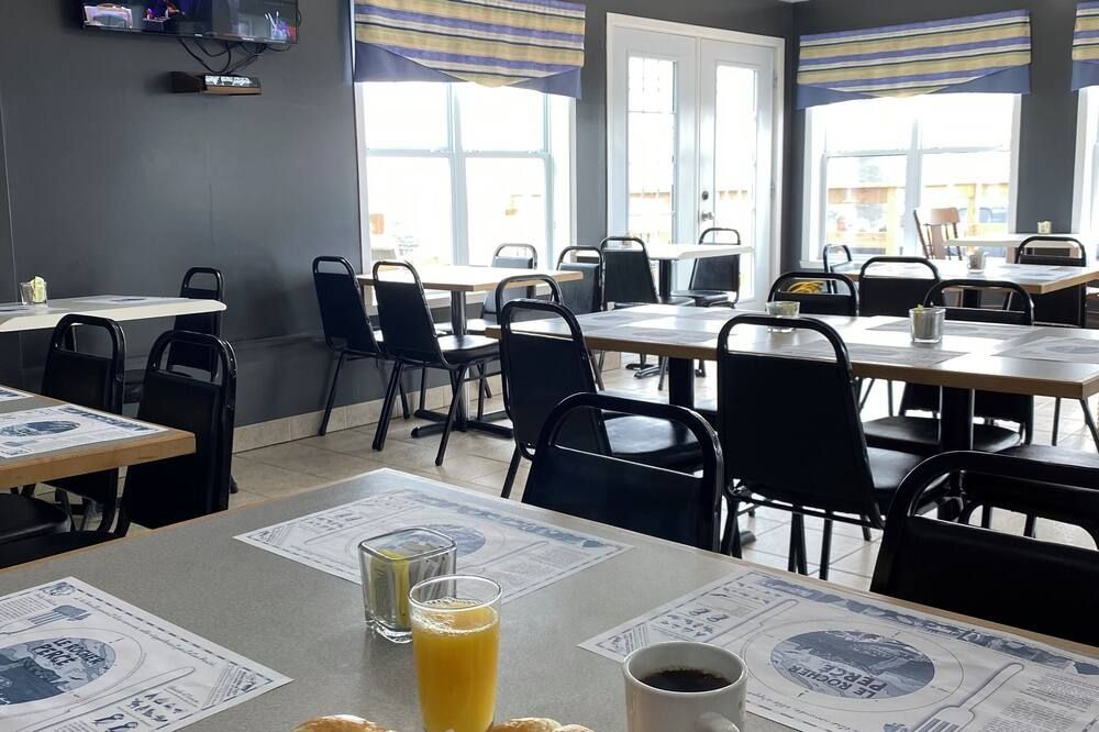 Hotel-Motel Le Panorama - Perce - Restaurace