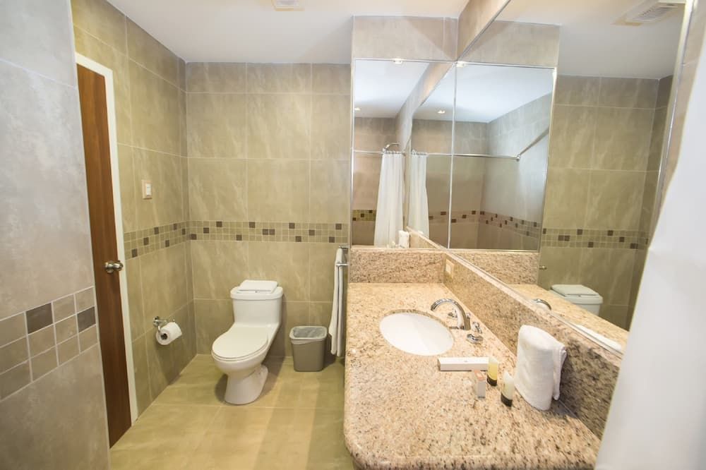 Hotel Marcelius - Guayaquil - Phòng tắm