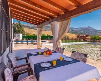 Casa La Era Villanueva de la Concepción by Ruralidays - Villanueva de la Concepcion - Patio