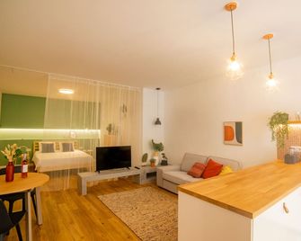 Faro Central - Holiday Apartments - Faro - Huiskamer