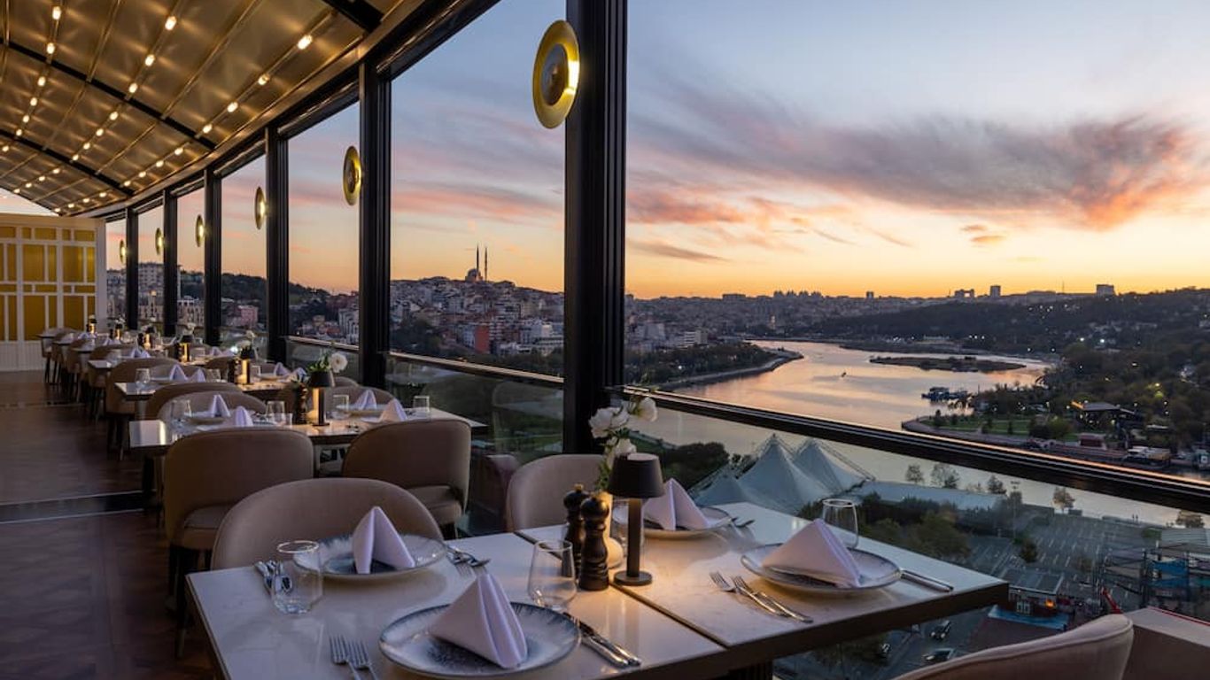Clarion Hotel Golden Horn