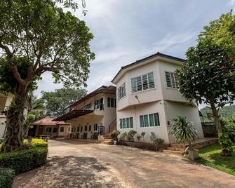 Jaris Cottage - Mu Si - Building