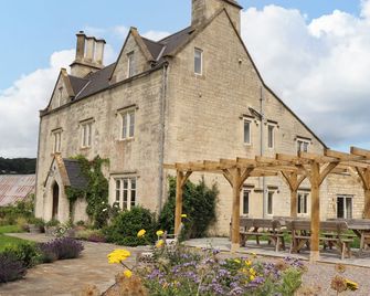Hammonds Farmhouse - Stroud - Building