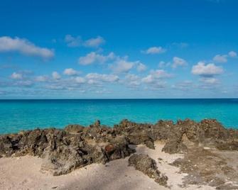 Gregorytown - Cozy Cottage - Water Access - Gregory Town - Beach