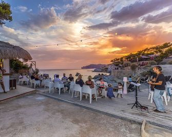 FERGUS Style Cala Blanca Suites - Santa Ponsa