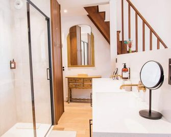 Lola Boutique Hôtel - Bordeaux Centre - Burdeos