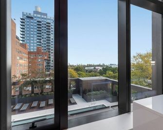 Discover Brooklyn Where Comfort Meets City Vibes - Brooklyn - Balcone