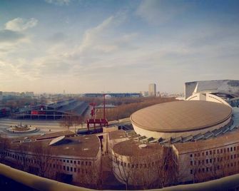 ميركيور باري 19 فيلارموني لا فيليت - باريس - غرفة طعام