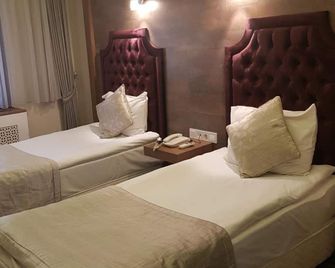 Guleryuz Otel - Ankara - Camera da letto