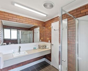 Blue Shades Motel - Maryborough - Baño
