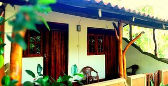 Sisira Natural Lodge - Sigiriya