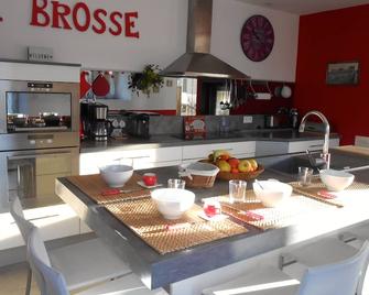 House / Villa - La Haye du PuitsHouse with character - La Haye - Cocina