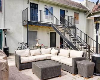 Dallas Condo w/ Pool Access - Walk to Knox Street! - Dallas - Patio