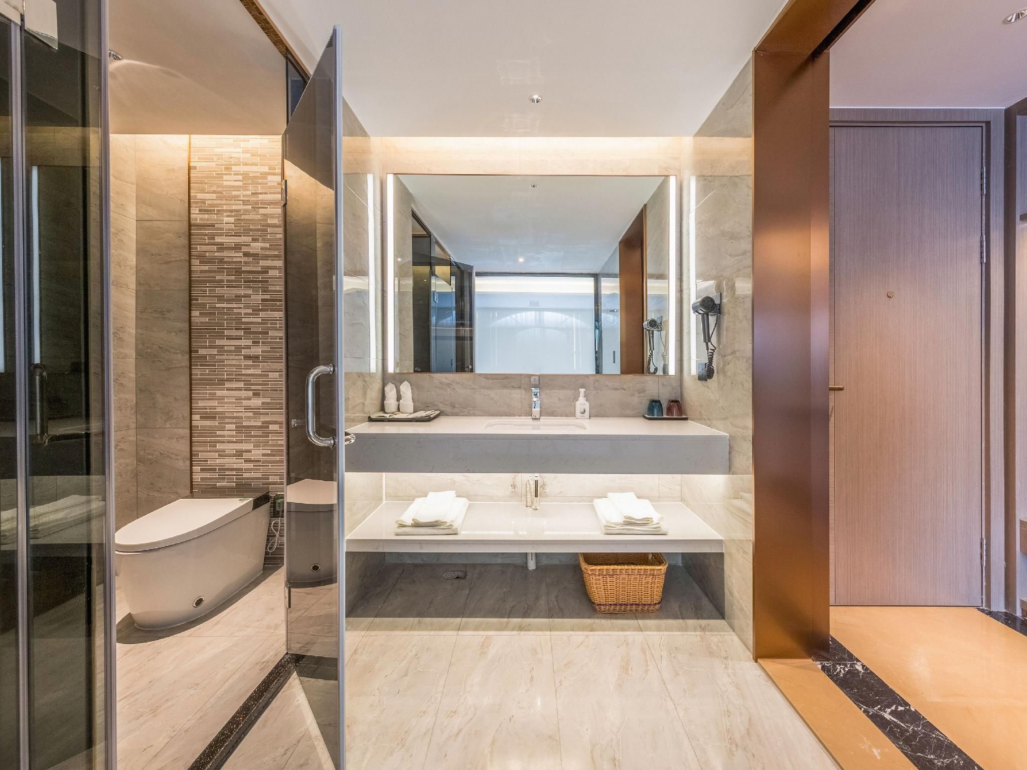 Lavande Hotel (Yangjiang Xiping Road Walmart) - Yangjiang - Спальня