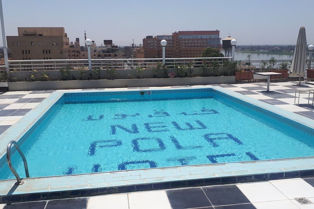 فندق نيو بولا