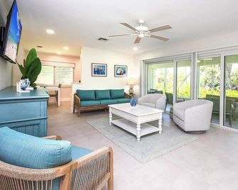 West End Paradise Unit Seahorse 3 - two bedroom suite w/water views - Sanibel - Salon
