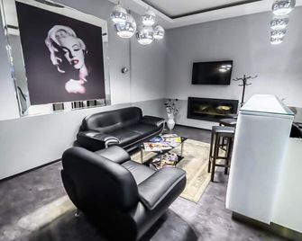 Hotel Luna - Francoforte - Soggiorno