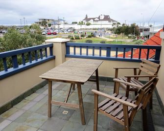 Mccloud House - Port Noarlunga South - Balcone