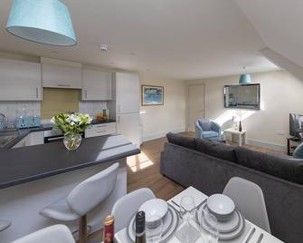 Apartment 8 Isabella House Hereford - Hereford - Living room