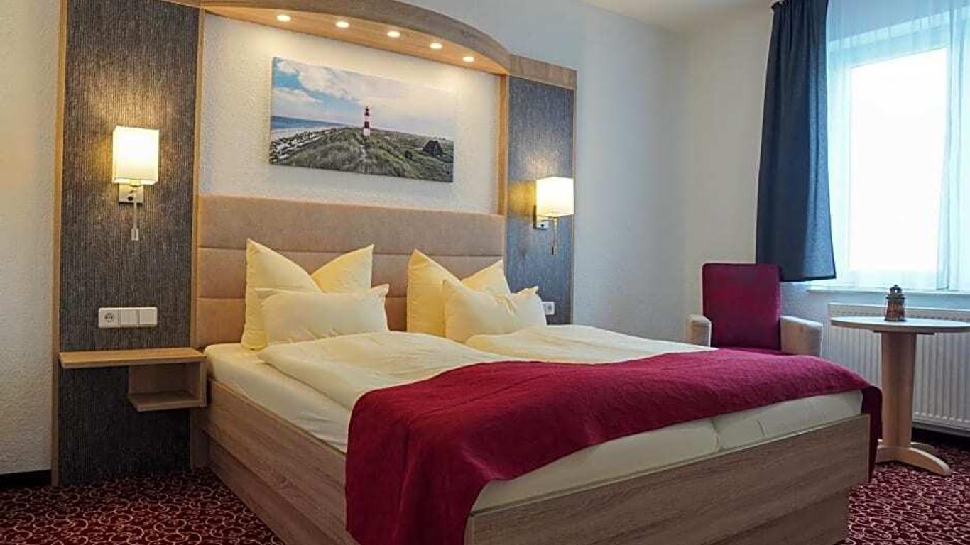 Aara Hotel