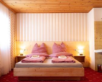 Rösslgut Bed & Breakfast - Zederhaus - Ložnice