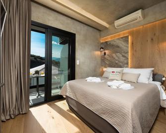 Tsikeli Boutique Hotel Meteora - Adults Friendly - Kalabaka - Bedroom