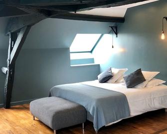 A house from 1733: calm and change of scenery in Burgundy - Mercurey - Schlafzimmer