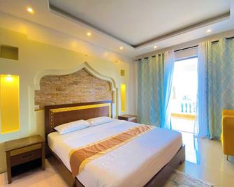 Mfalme Beachfront Apartments - Mombasa - Bedroom