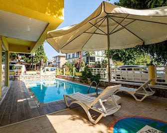 Ümit - Antalya - Pool