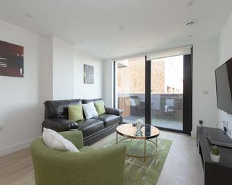 Fortified Apartment - Chelmsford - Living room