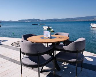 Roseira Mar-Inn Luxury - Güllük - Bâtiment