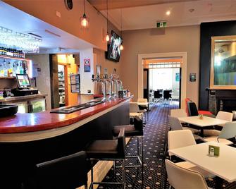 Grand Hotel - Newcastle - Bar