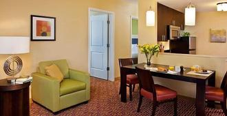 Towneplace Suites Beaumont Port Arthur 酒店 - 阿瑟港 - 阿瑟港（德克薩斯州） - 餐廳