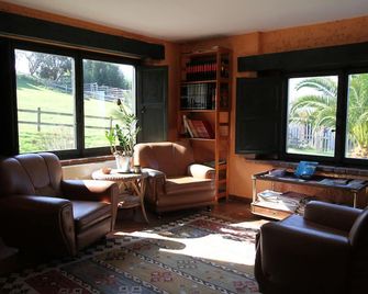 Paraje del Asturcon - Adults only - Ribadesella - Living room