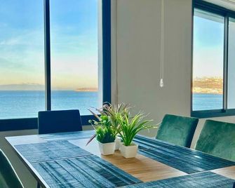 The Mirage Tangier - 3BR Luxury Sea View with Private Hammam & Jacuzzi - Tangier - Dining room