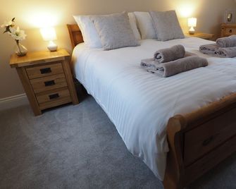 Woodlands View - Halesworth - Bedroom