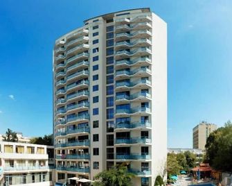 ريجينا هوتل - غولدن ساندز - مبنى