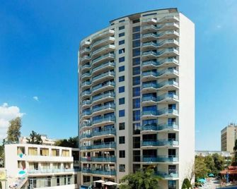 Regina Hotel - Golden Sands - Bygning