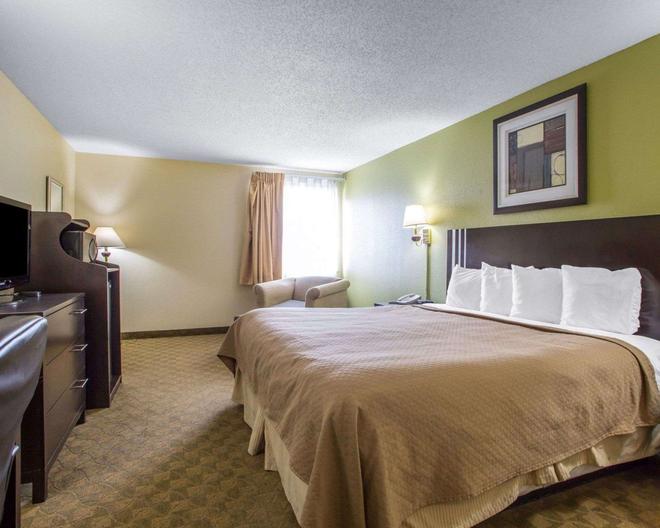 Quality Inn 54 9 2 Merrillville Hotel Deals Reviews Kayak