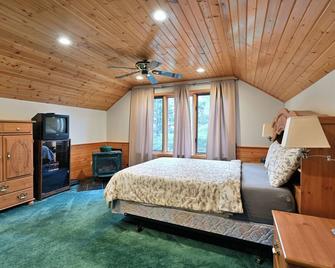 Kenny Lodge - Cable - Habitación