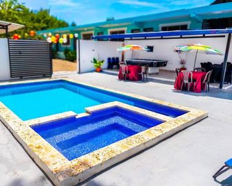 Villa Stephanie Your Perfect Getaway With Free Pool Table - Concepción de La Vega - Pool