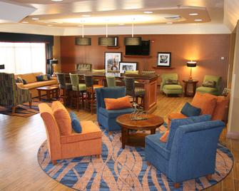 Hampton Inn Hutchinson - Hutchinson - Lounge