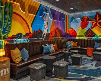 Moxy Phoenix Downtown - Phoenix - Lounge