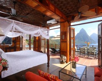 Caille Blanc Villa & Hotel - Soufrière - Parveke