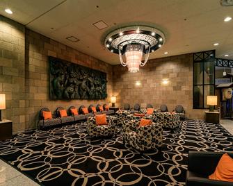 Apa Hotel & Resort Sapporo - Sapporo - Lounge