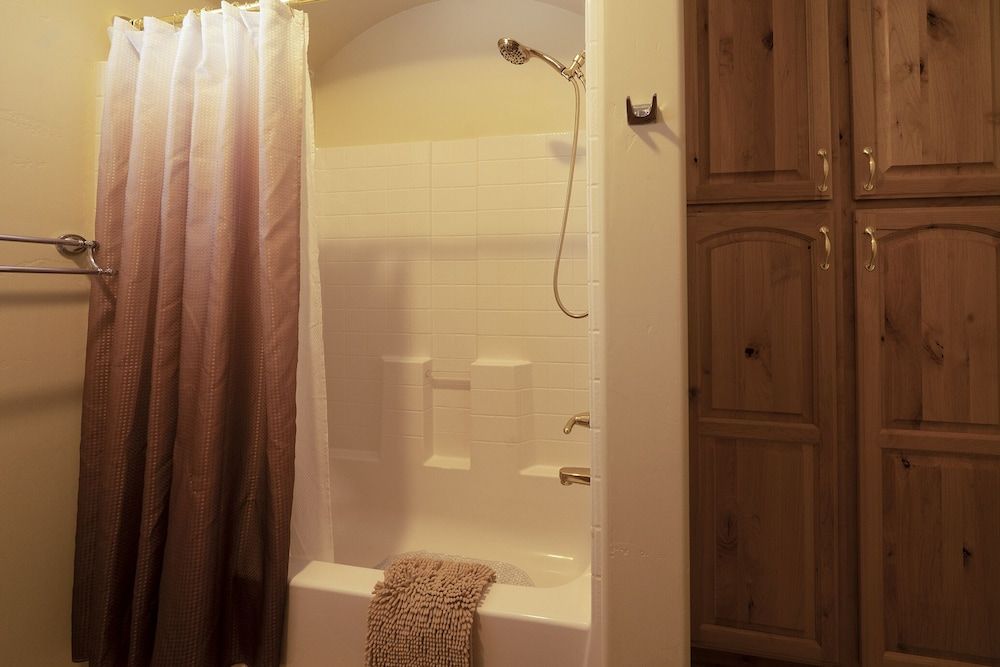 Bathroom view of Quiet Home Close To Sedona