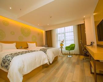 Greentree Inn Tongchuan Yaozhou District New District Hospital Business Hotel - Tongchuan - Habitación