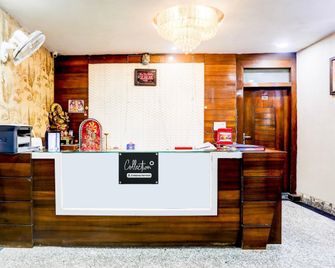 Classic Hotel Siddhi Vinayak - Gwalior - Front desk