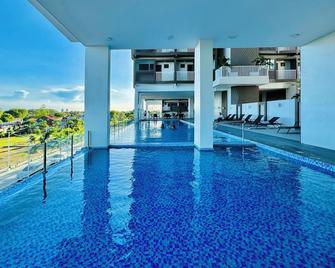 Wv Towers - Iloilo City - Piscina